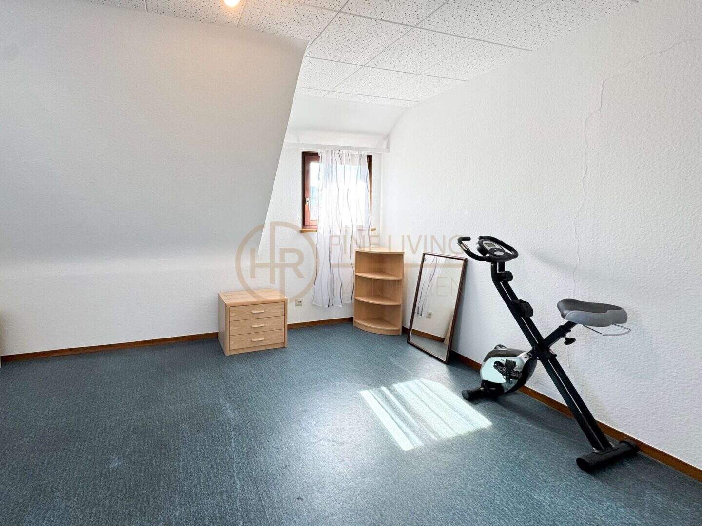 Schlafzimmer 1.OG Bild2