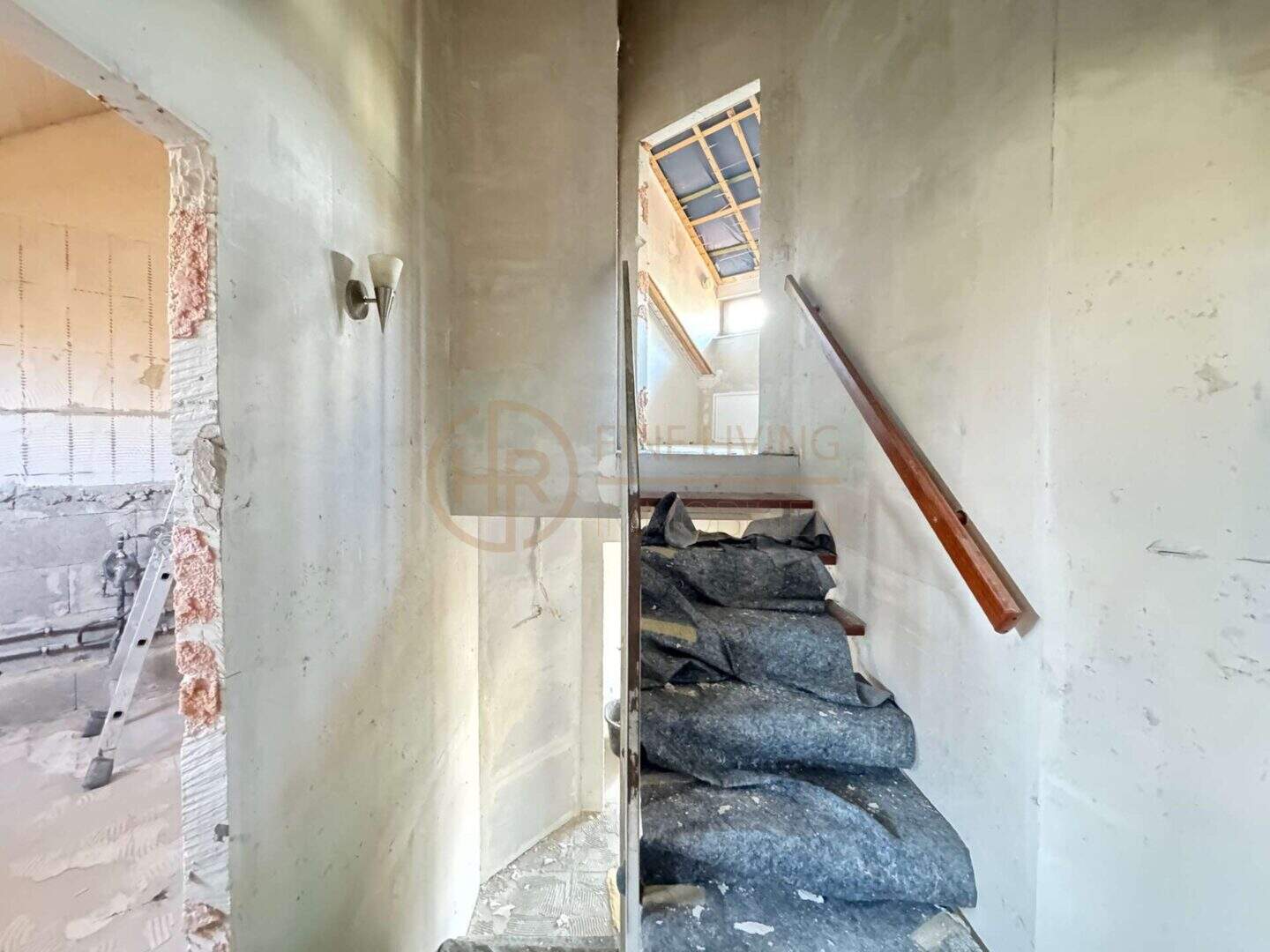 Auf-Abgang Badezimmer 2 Kinderzimmer 2