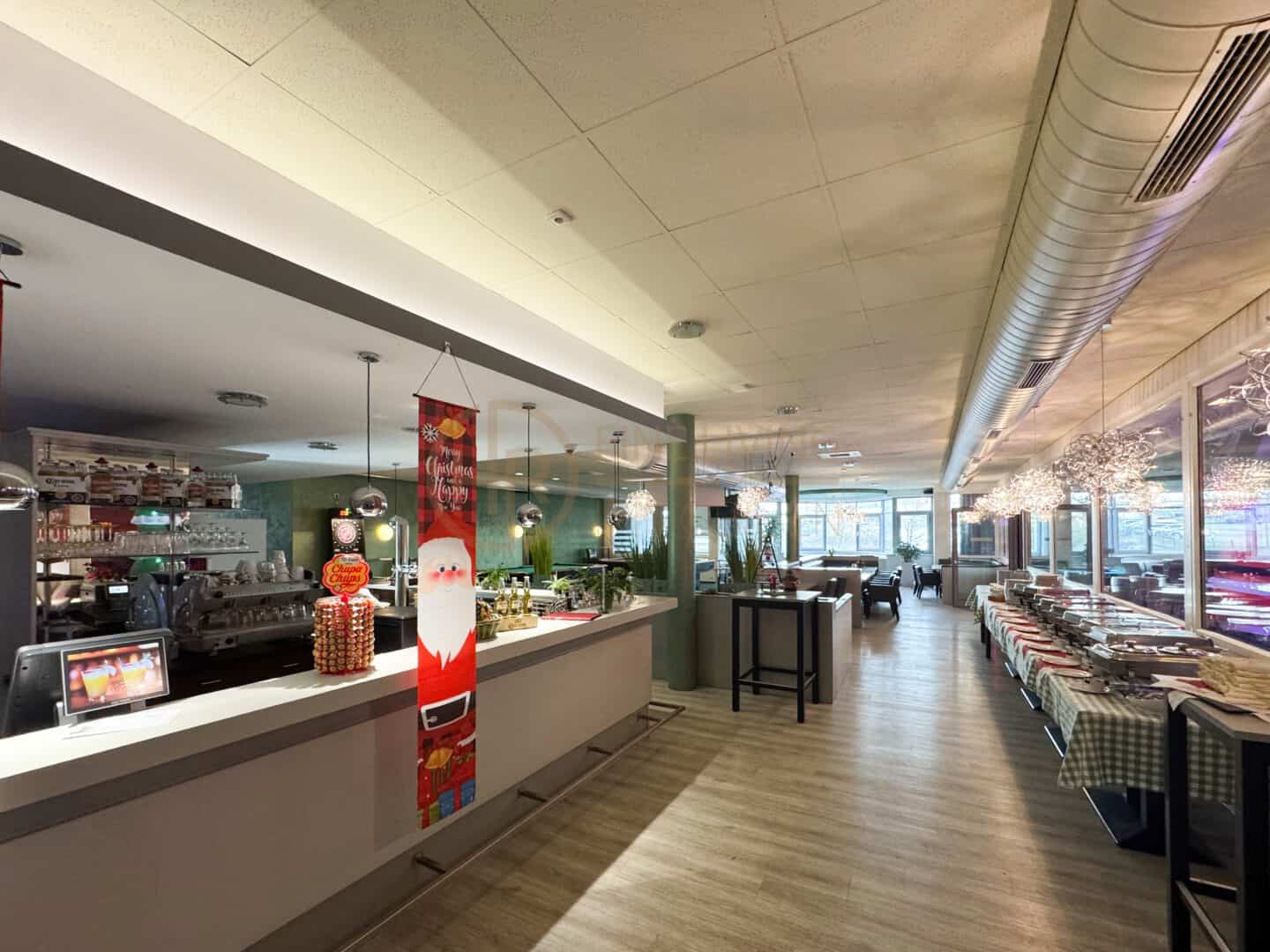 Restaurant im EG