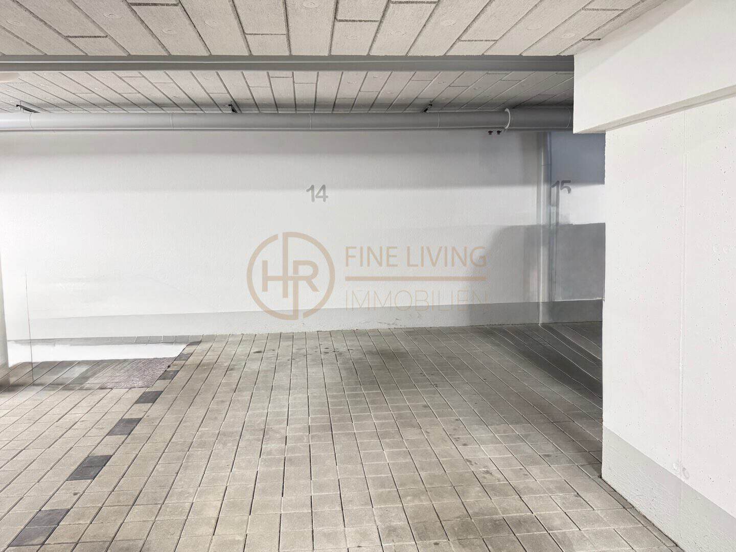 Tiefgaragenstellplatz