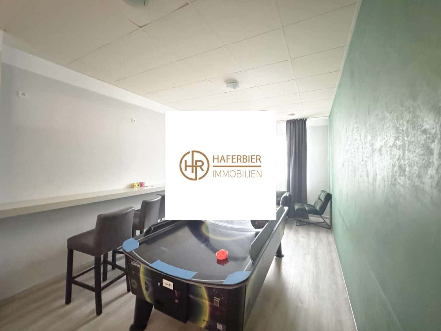 Restaurant Nebenraum mit Airhockey